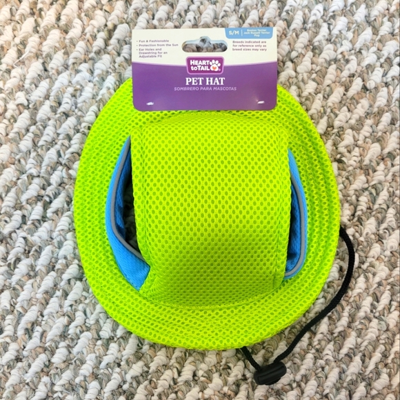 Heart to Tail Pet Hat Size S/M - Picture 2 of 6